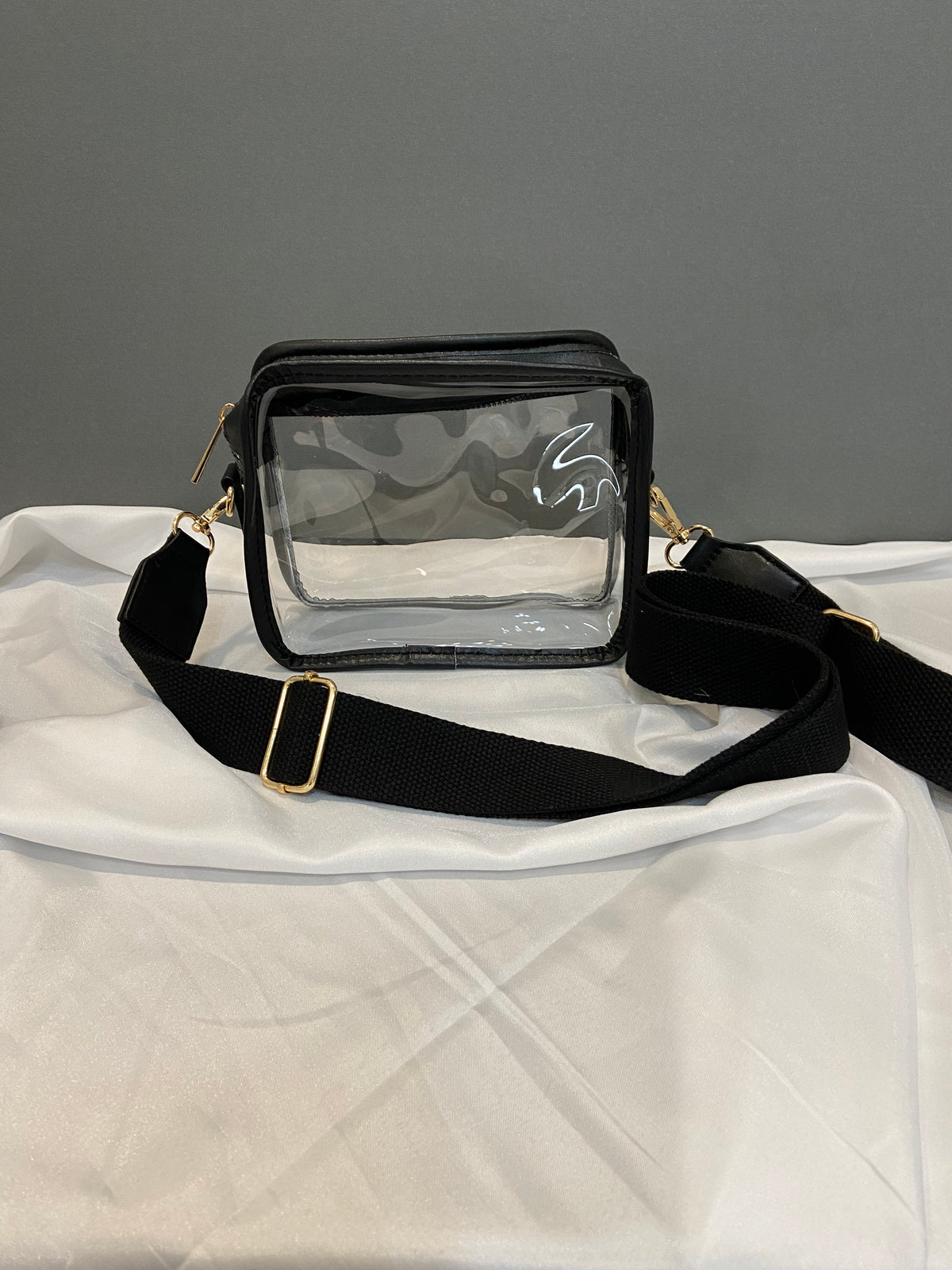 Black clear crossbody