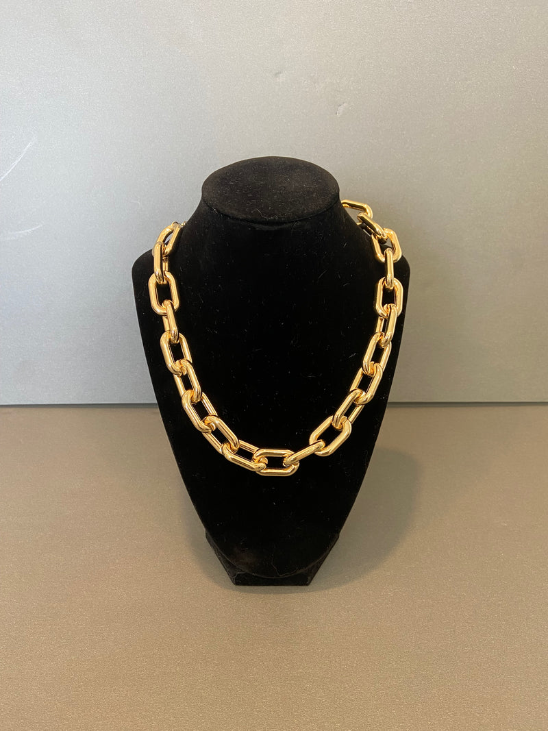 Thick Gold Chunky necklace