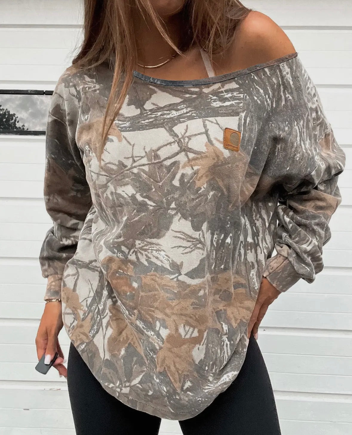 'Harlow' Off shoulder Carhart