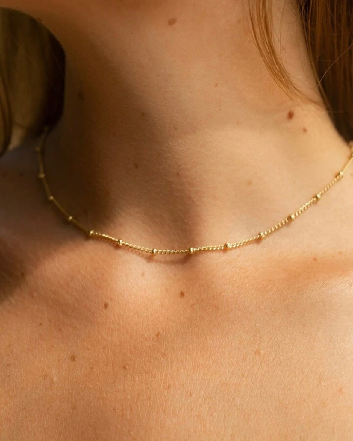 'Lily' necklace (gold)
