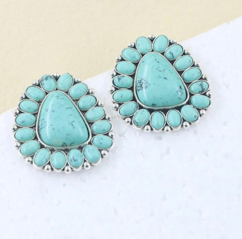 'Desert skies' studs