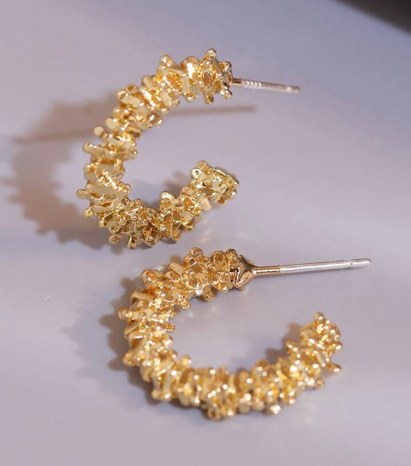 Gold texture earrings