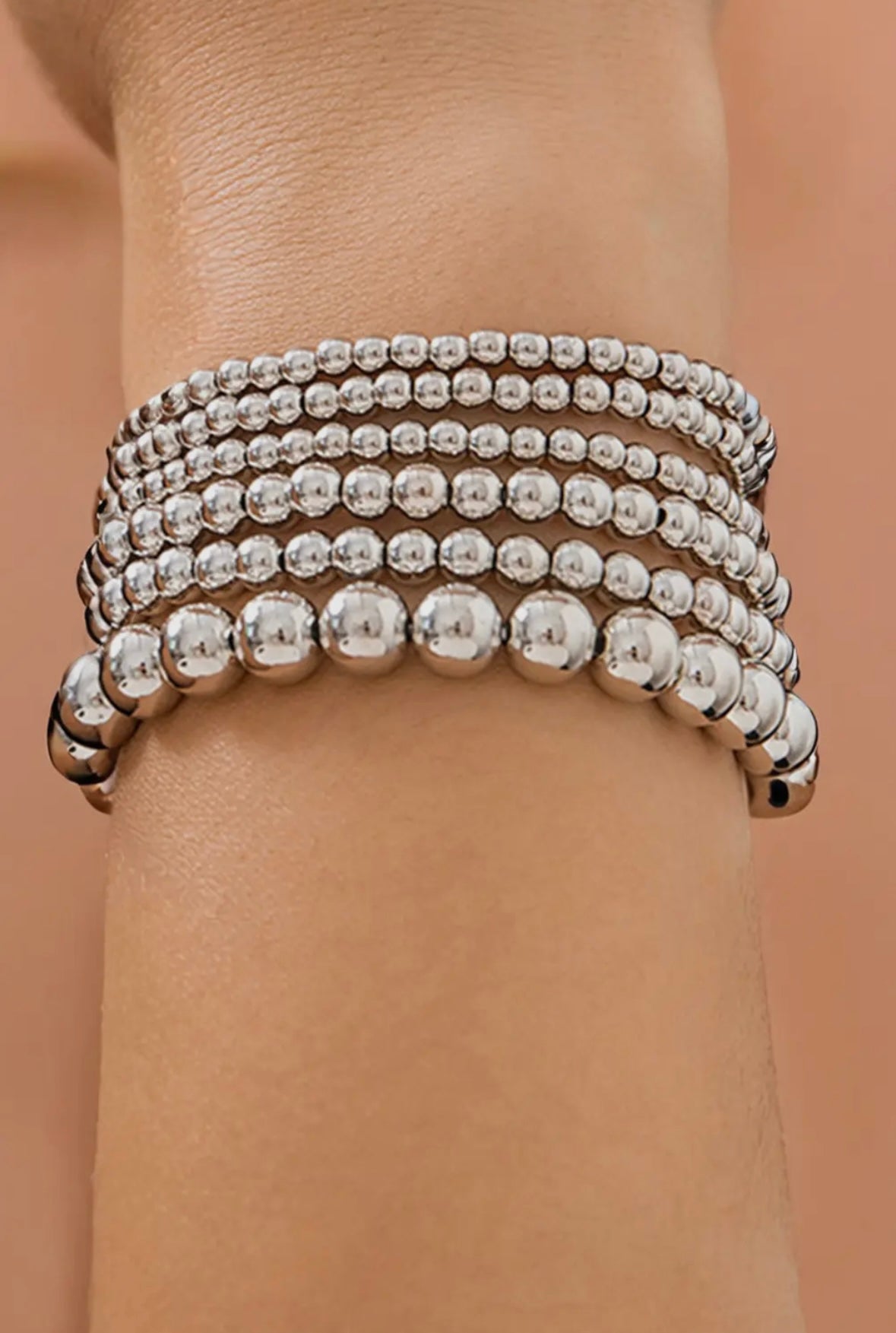 Beaded Bracelet set (silver)