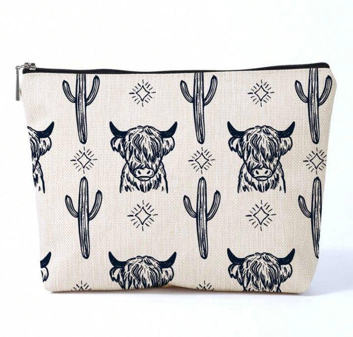White Desert Highland Pouch