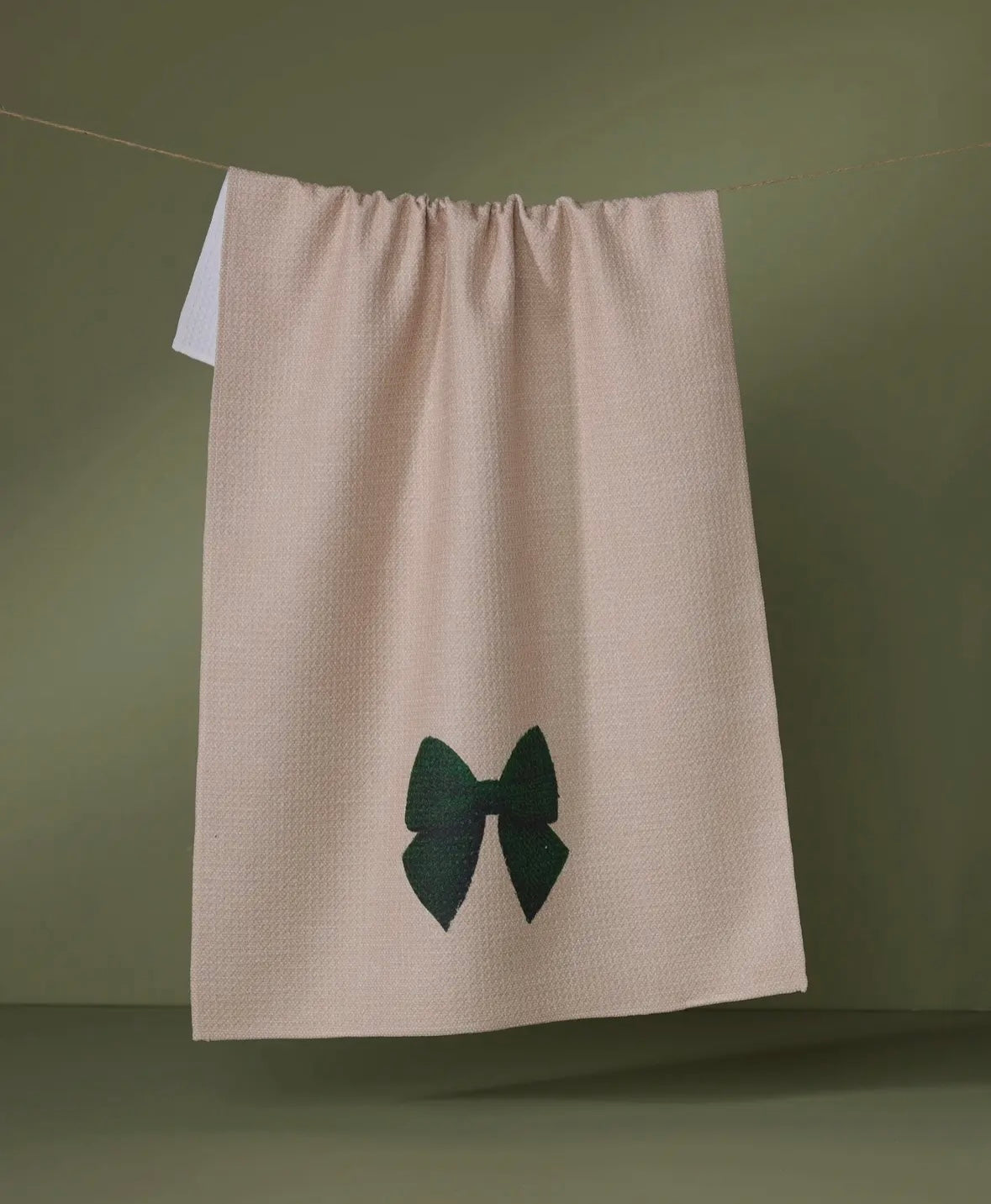 'Vireo' Geometry Towel