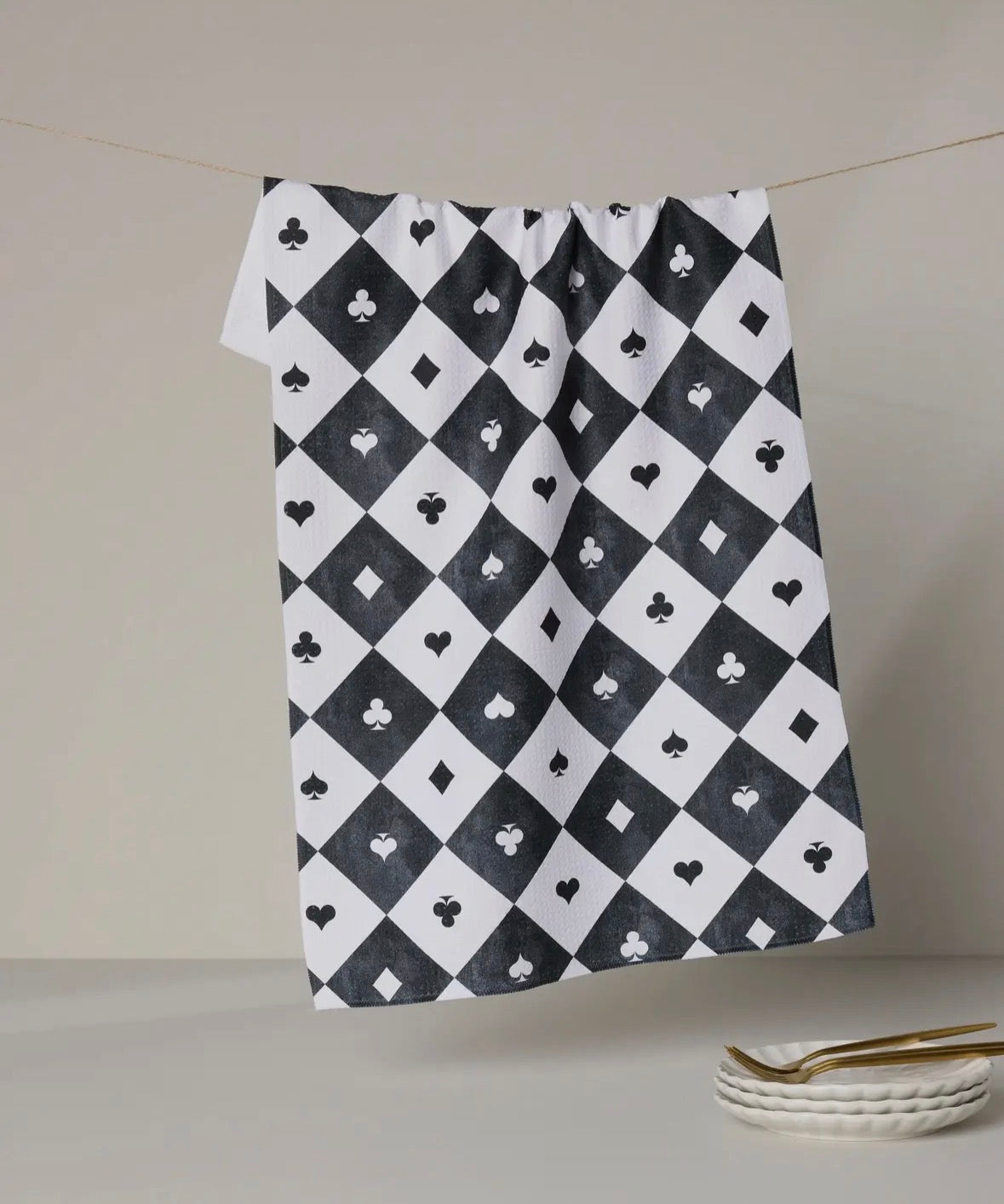 'Queen of Hearts' Geometry Tea Towel
