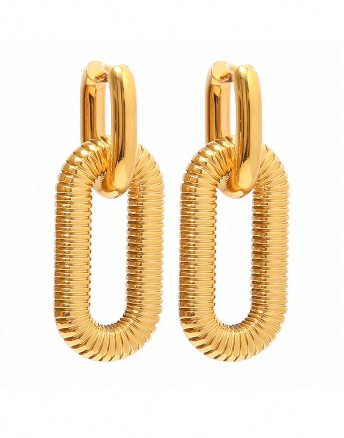Ribbed Golden Link Earrings